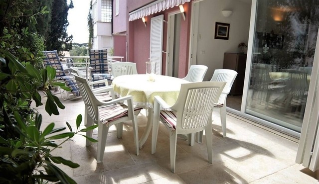 Apartment in Rovinj with Terrace, Air condition, WIFI, Dishwasher (4285-2) in Rovinj