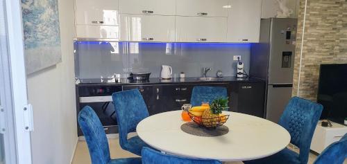 Apartment JASS next to MALL OF SPLIT in Split