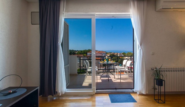 Apartment Josi (111591-A1) - Makarska