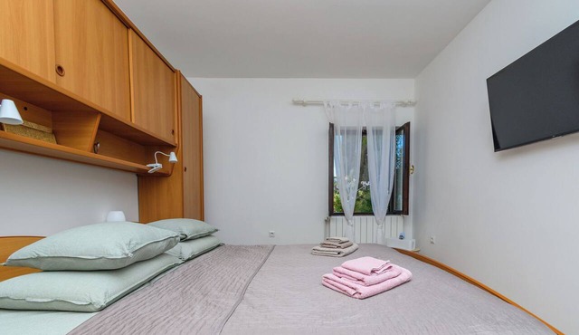 Apartment Leonas Paradise