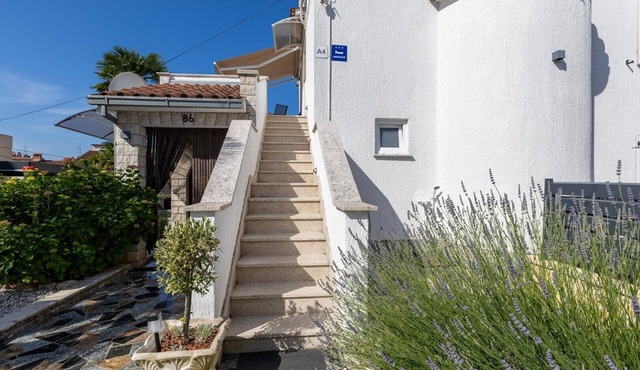 Apartment Ljubica A4 near the beach in Porec