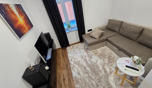 Apartment Lovro