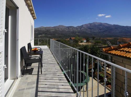 Apartment Marita - One Bedroom Apartment with Balcony in Čilipi