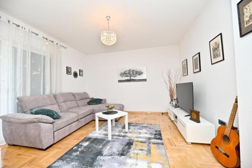 Apartment Ražanac Nikola in Ražanac