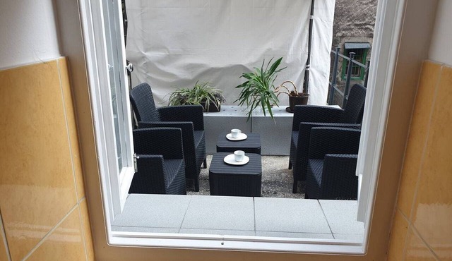 Apartment Vinko, Center - Two Bedroom Apartment with Shared Terrace