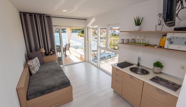 Apartment with Sea View - Adults Only