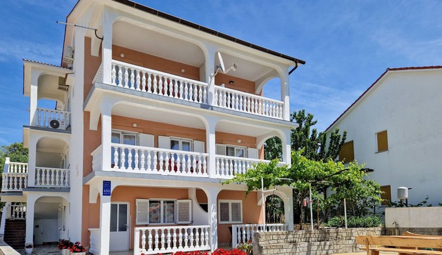 Apartment Zora by Interhome in Rab/Lopar
