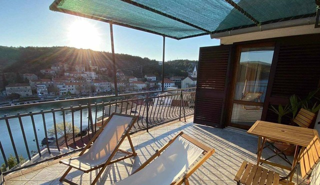 Apartments Adriatico (84061-A2) - Zaton (Sibenik) in Zaton (Sibenik)