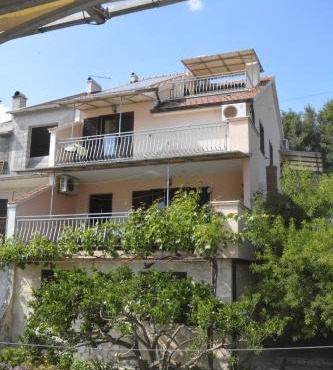 Apartments Bakuk in Stari Grad