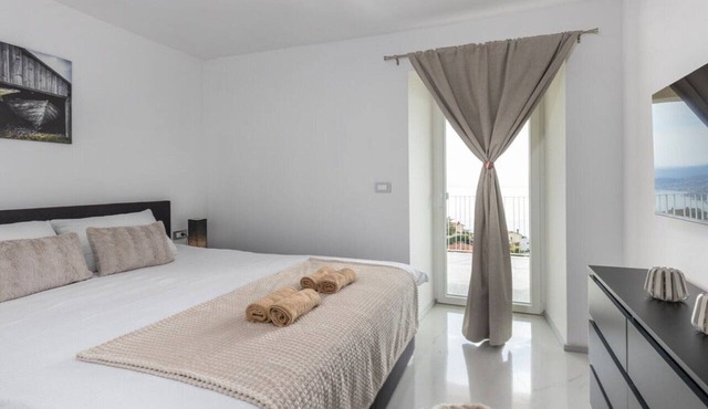 Apartments Bregha - Three Bedroom Apartment with Terrace