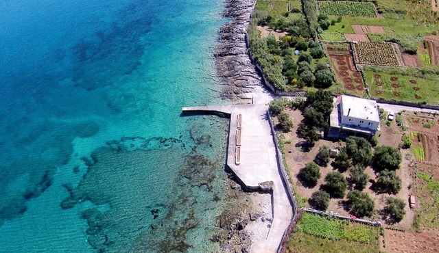Apartments by the sea Lumbarda, Korcula - 4358
