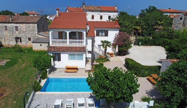 Apartments Ella in Poreč