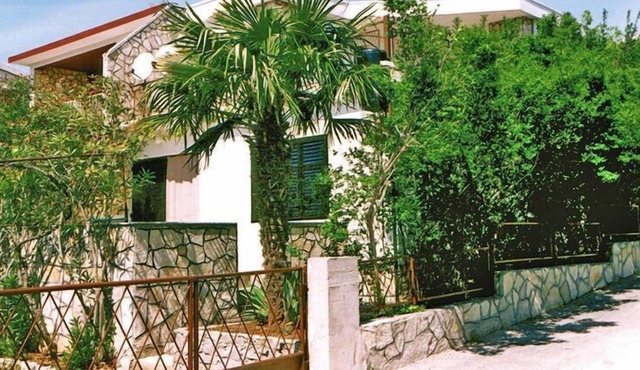 Apartments Fortuna in Pirovac, close to the seabeach in Pirovac