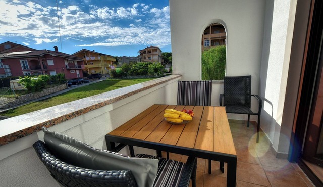 Apartments Helena (86681-A3) - Lopar - island Rab