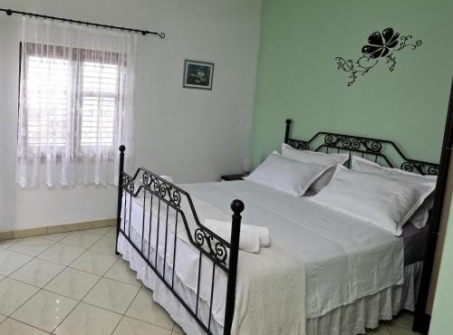 Apartments IDA Sucuraj in Sućuraj