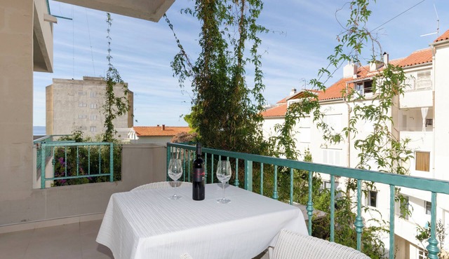Apartments Jadro (10474-A3) - Makarska in Makarska