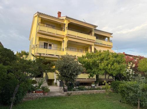 Apartments Kaja in Rab