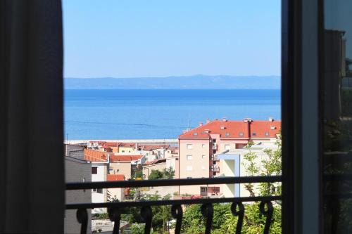 Apartments Lada in Makarska