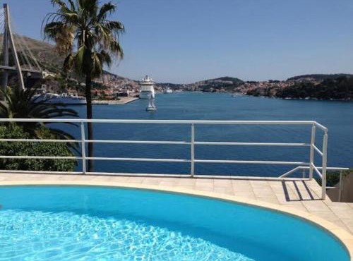 Apartments Lozica - Studio Apartment with Terrace and Sea View