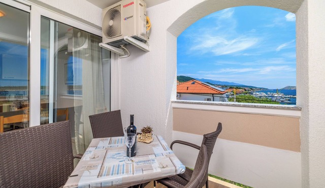 Apartments Marijana (86991-A2) - Banjol - island Rab