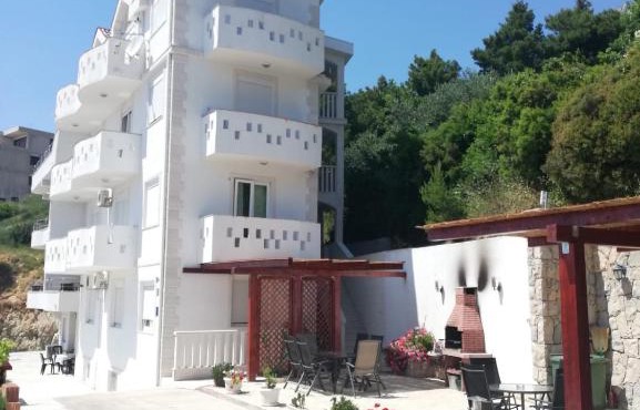 Apartments Malou