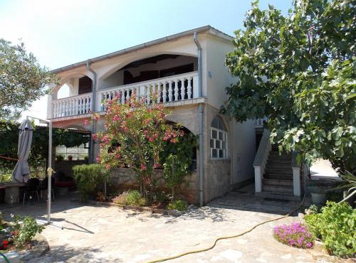 Apartments Miro Kornić in Kornić
