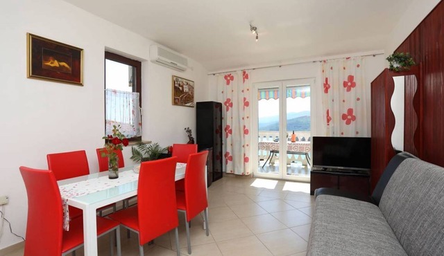 Apartments Nada (71771-A1) - Rabac