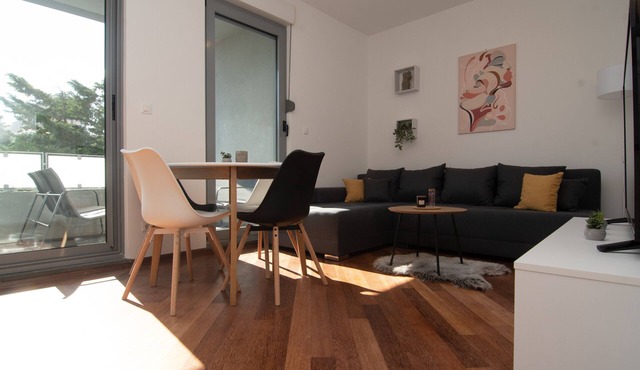 Apartments Nikolina - One Bedroom Apartment in Split