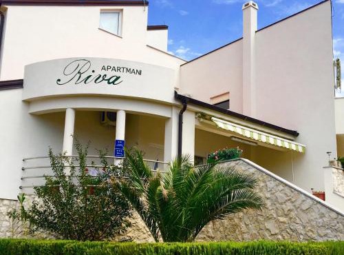 Apartments Riva Povljana in Povljana