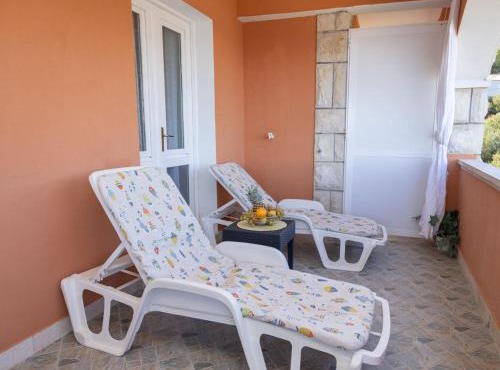 Apartments Sea Line - Two Bedroom Apartment with Terrace and Sea View