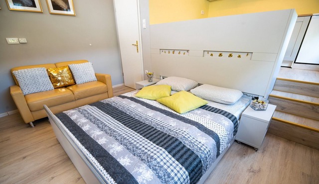 Apartments Stankovo - Studio Golden Rose in Krska Vas