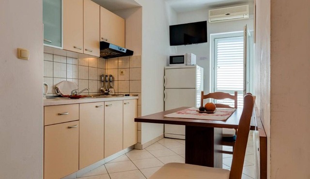 Apartments Tafra - One Bedroom Apartment