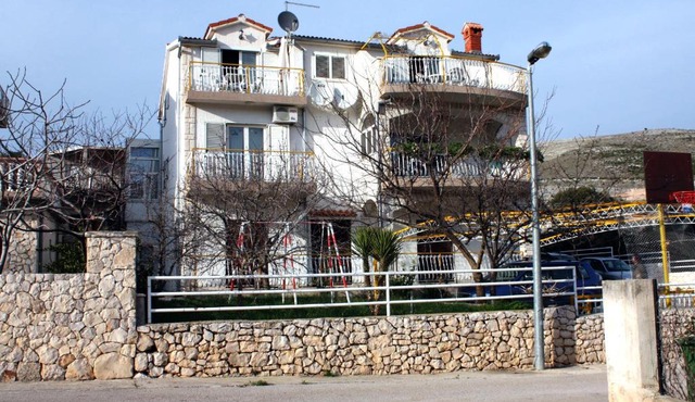 Apartments with parking space Grebastica, Sibenik - 4867