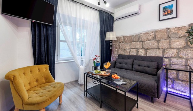 Aurora 2 - One Bedroom Apartment, Sleeps 2 in Dubrovnik