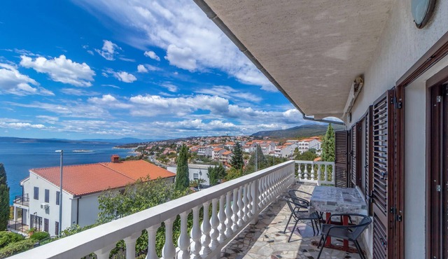 Awesome apartment in Novi Vinodolski