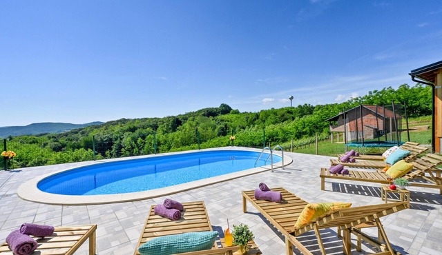 Awesome home in Varazdinske Toplice with sauna
