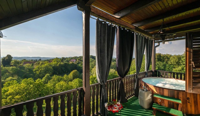 Awesome home in Donja Stubica