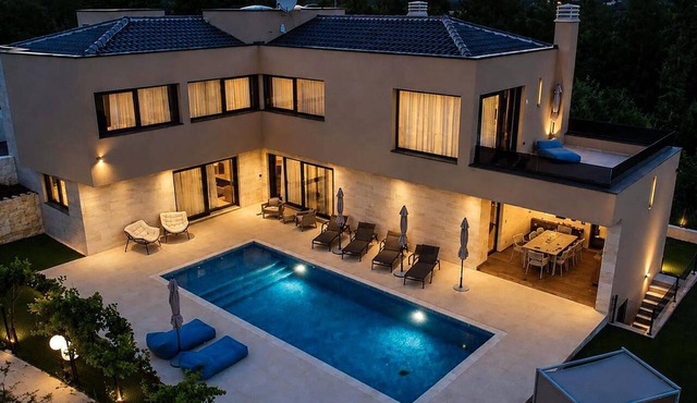 Awesome home in Kringa