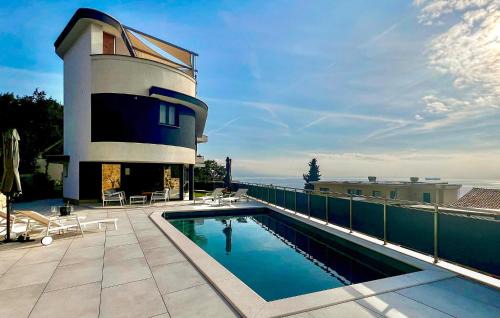 Awesome Home In Opatija