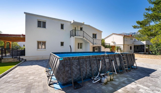 Awesome home in Seline with WiFi