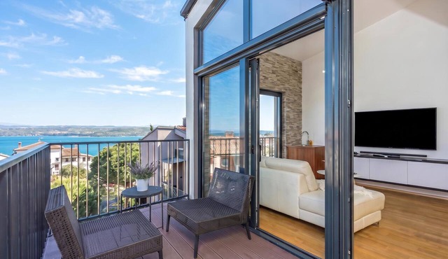 Azure Adriatic Residence w/Sea-View Balcony, Koper, Slovenia in Koper