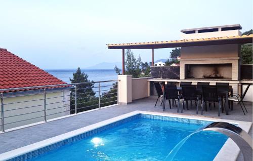 Beach Front Apartment In Blato