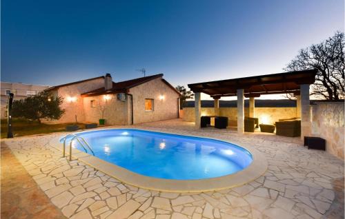 Beach Front Home In Pridraga
