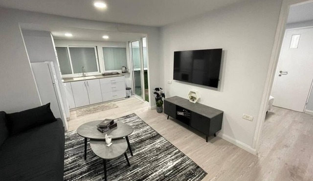 Beautiful apartment with a balcony in the heart of TLV- Jaffa in Tel Aviv-Yafo