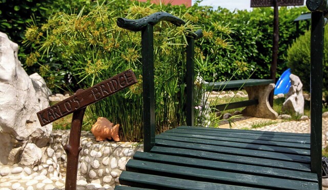 Beautiful apartment for 6 guests with WIFI, A/C, TV, terrace and pets allowed in Senj
