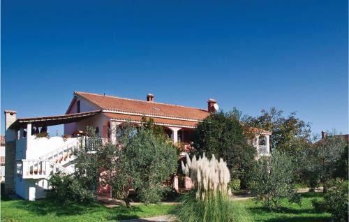 Beautiful Apartment In Liznjan With Wifi in Ližnjan