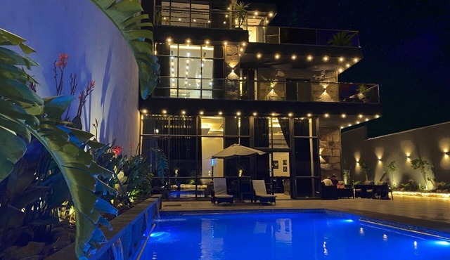 Beautiful Chalet in the dead sea in محافظة مادبا
