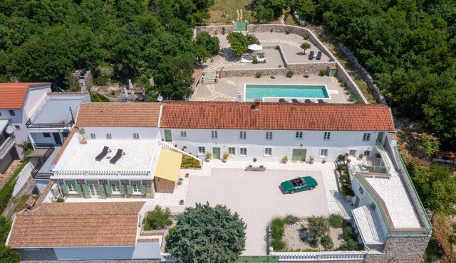 Beautiful home in Jadranovo