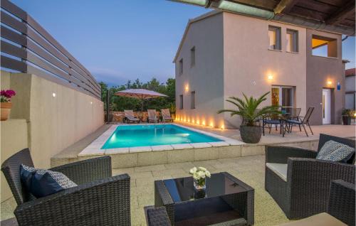 Beautiful Home In Kras