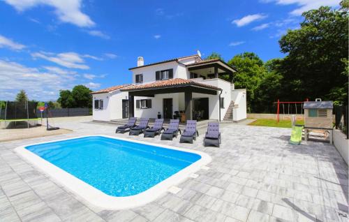Beautiful Home In Labin